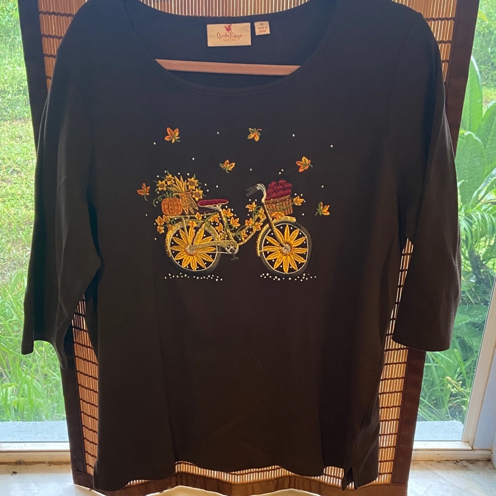 Quacker Factory Black Top with Bicycle and Butterfly Design